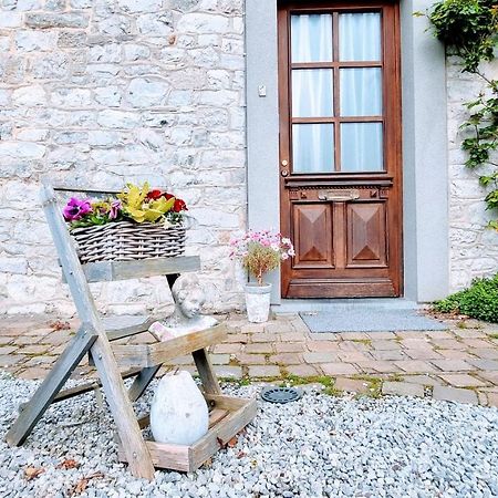 Le Gite De La Gray House Mettet Zewnętrze zdjęcie